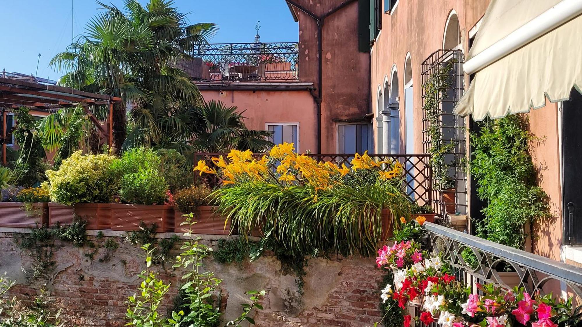 Doppia Con Bagno E Terrazza Habitación en casa particular *