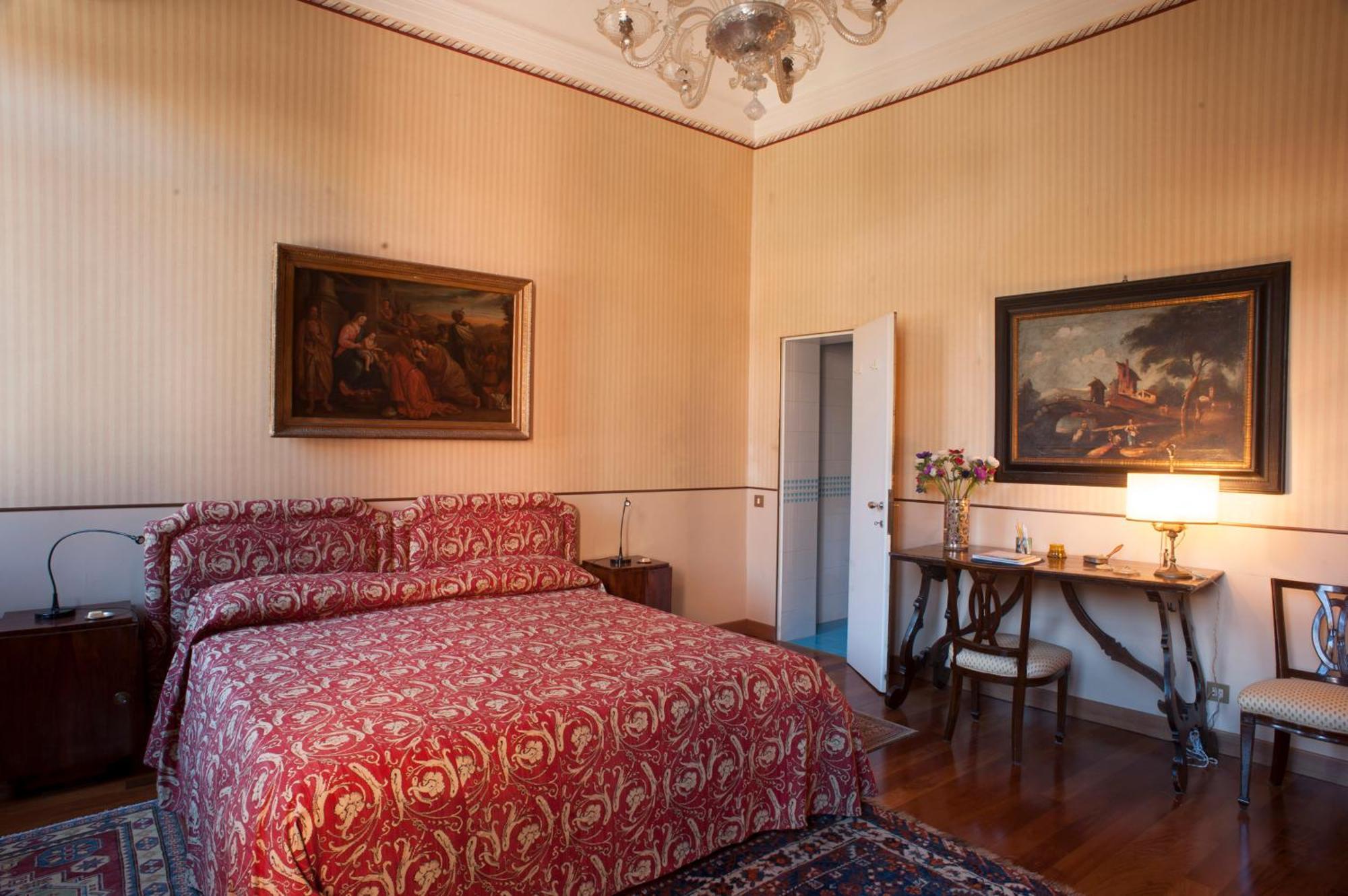 Doppia Con Bagno E Terrazza Habitación en casa particular